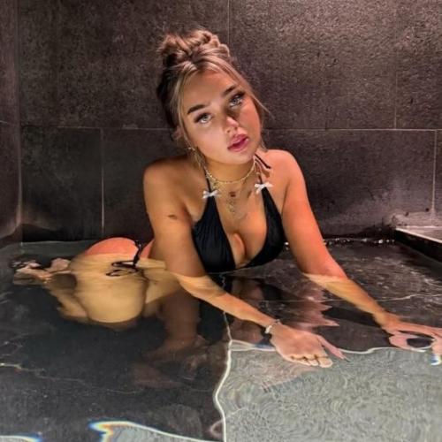 Aurora — escort a Düsseldorf, foto 6