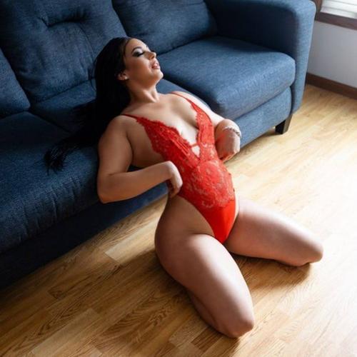 Karina — escort in Minneapolis