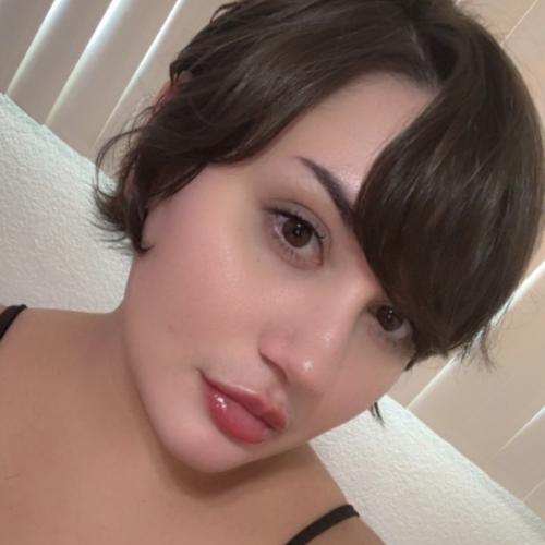 Rose Bliss — eskort v Fresno