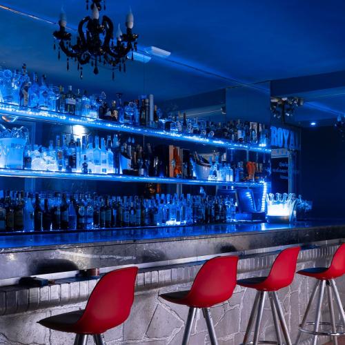 Royal Cabaret — erotic venue in Alicante