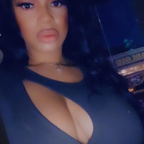 Marissa — eskorte i San Diego