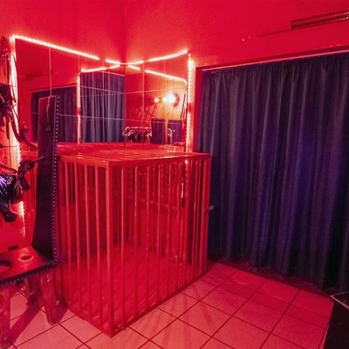 Das Bordell — Erotik-Location in Köln