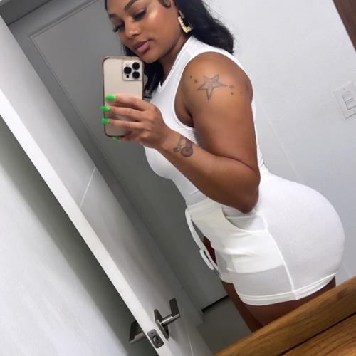 Kelly — escort in Kuwait City
