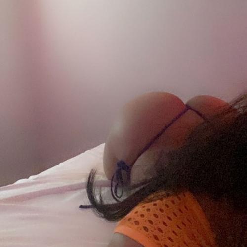 Exotic Raine — مرافقة في بلفو