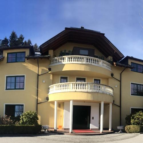 Babylon Salzburg — erotic venue in Wals