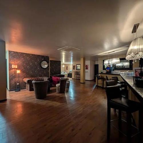 113 Avenue — ερωτικός χώρος στην πόλη Eysines