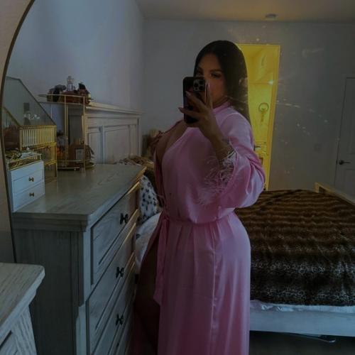 Mariahdelight — escort in Ontario