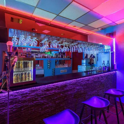 Night Club Paris — erotický podnik v Poprad