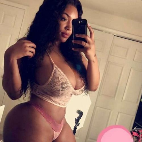 Nashy — escort in Kuwait City