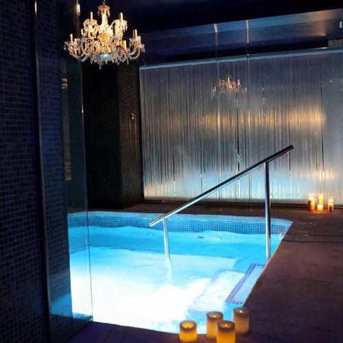 Divernis — erotic venue in Madrid