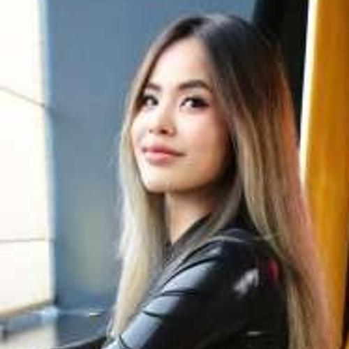 Lilly Thai — escort à Londres, photo 5