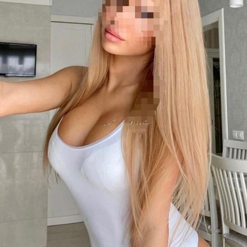 Karina — eskorte i Kyiv