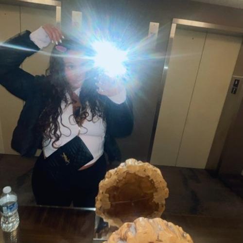 Krystalmariee — eskort i Detroit