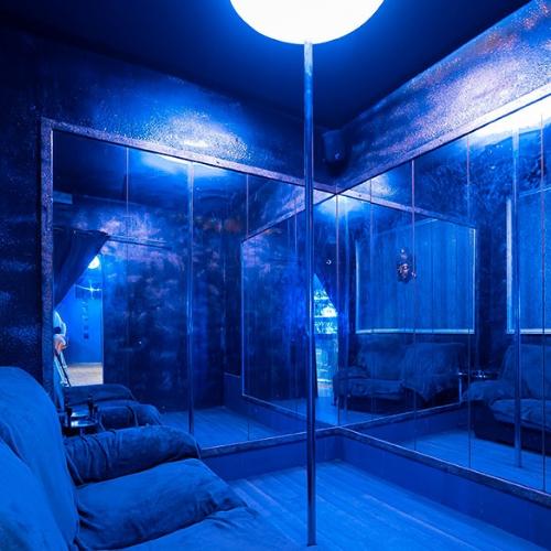 Royal Cabaret — erotic venue in Alicante