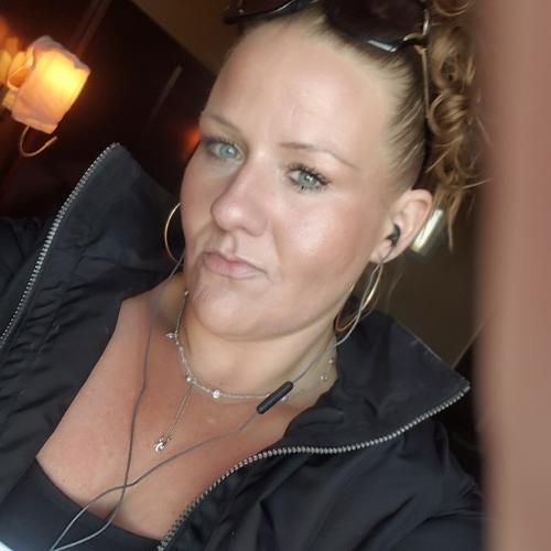 Curvaceous — escort in Portland
