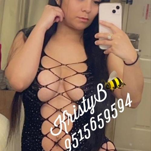 Kristy B — eskorte i Ontario