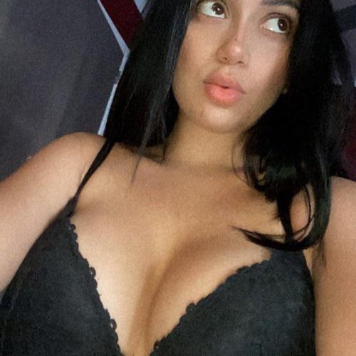 Karina — escort in Parijs