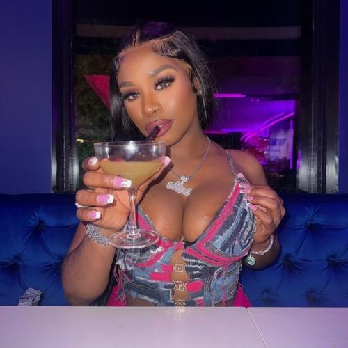 Mercedes The — escortă în Nashville