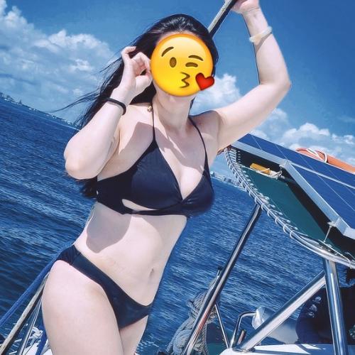 Katie Lee — συνοδός στην πόλη Σαν Φρανσίσκο