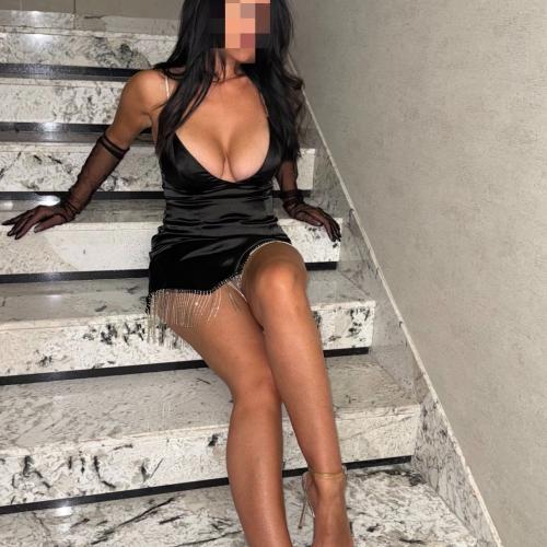 Vasaby — escort à Rīga