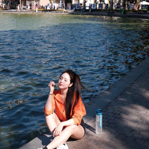 Felicia — escort en Jakarta
