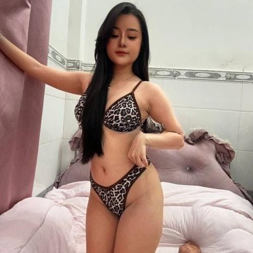 Maya — escort à Berlin