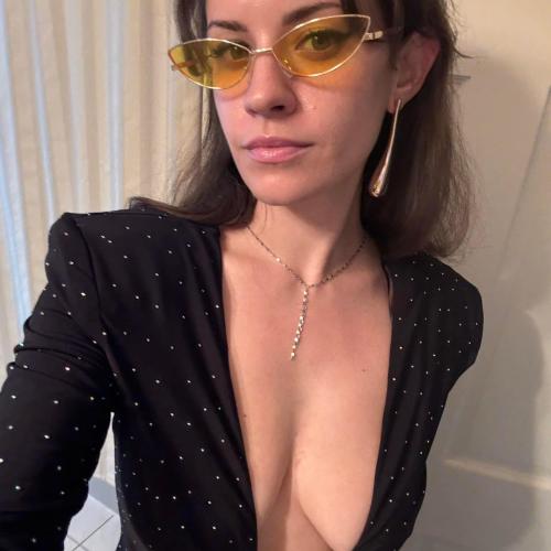 Frisky Quinn — kísérő itt: Los Angeles
