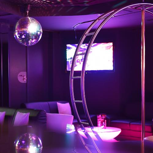 Gentlemen's Club Bern — locale erotico a Berna