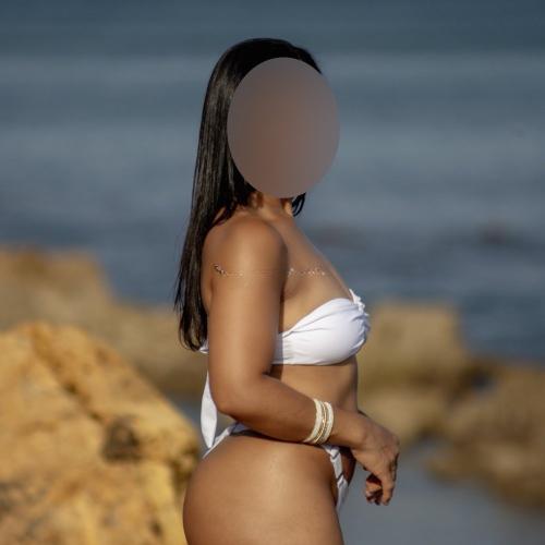 Fernanda Souza — مرافقة في ألبوفيرا