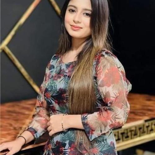 aina khan escots 