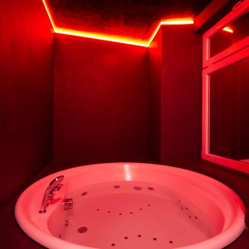 Red Devil Night Club — erotic venue in Brno