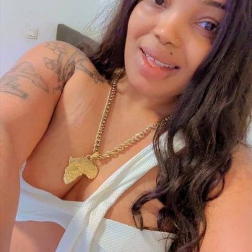 Abby Loveth — escort in Lausanne