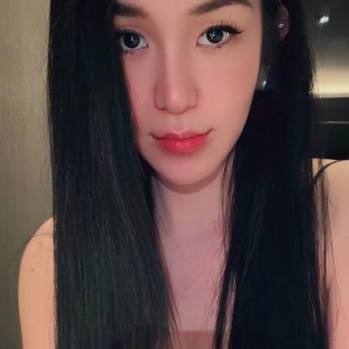 Ynna — Escort in Taipeh