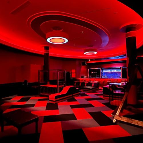 Club M4 — locale erotico a Mississauga