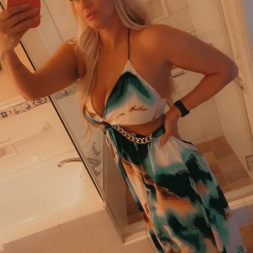 Aspen Regan — eskorte i Salt Lake City