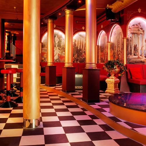 Club Palace — Root şehrinde erotik mekan