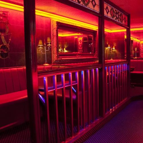 Chameleons — erotic venue in Darlaston