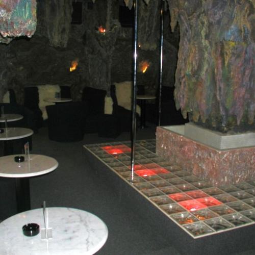 Best Night Club — erotický podnik v meste Bratislava