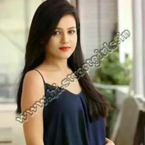 Nidhi Shinde