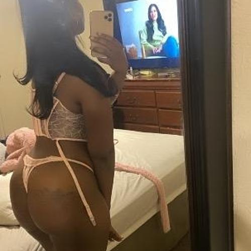 Jasminee Lovee — escort in Fresno