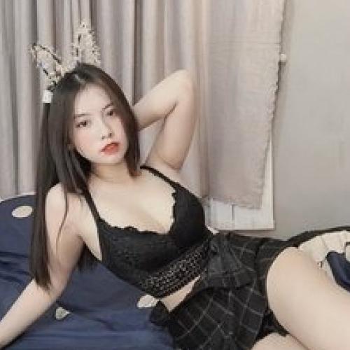 Suri — escort in Kuwait City