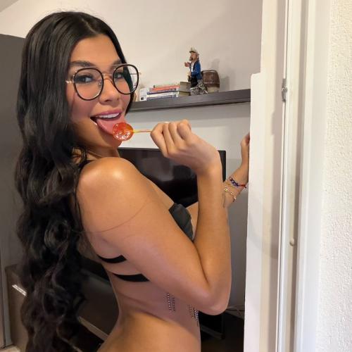 Jade — escort in Rīga