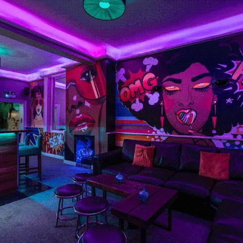 Townhouse — erotic venue in Birkenhead