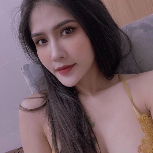 Kiwwi — escort in Kuwait City