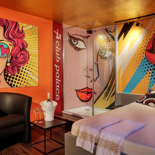 Club Palace — Root şehrinde erotik mekan