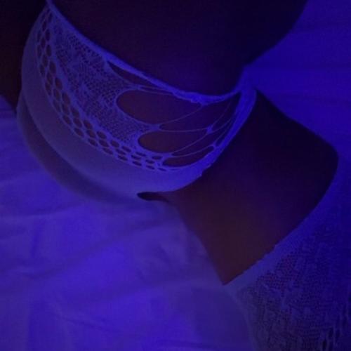 Exotic Raine — مرافقة في بلفو