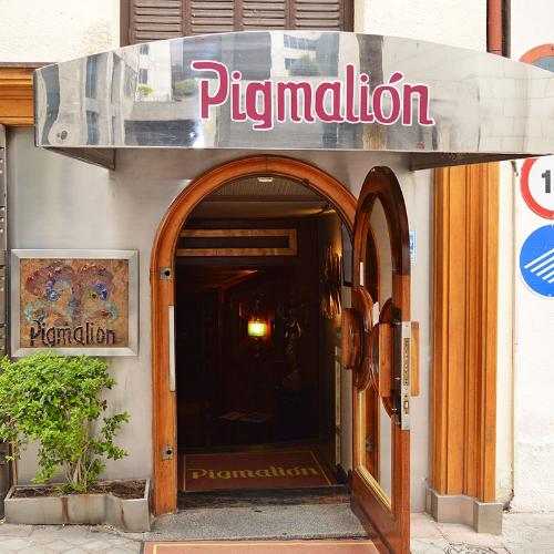 Bar Pigmalión — erotic venue in Madrid