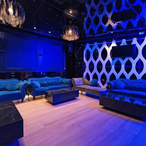 New Sala Maxx — erotic venue in Catarroja