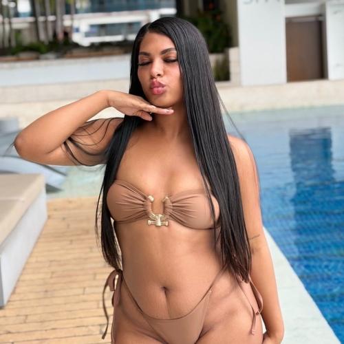 Cielo Masseuse — eskorte i Panama City