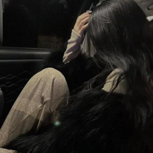 Juju — eskorta w Baku